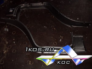 Нижняя часть проёма двери (левая, правая).